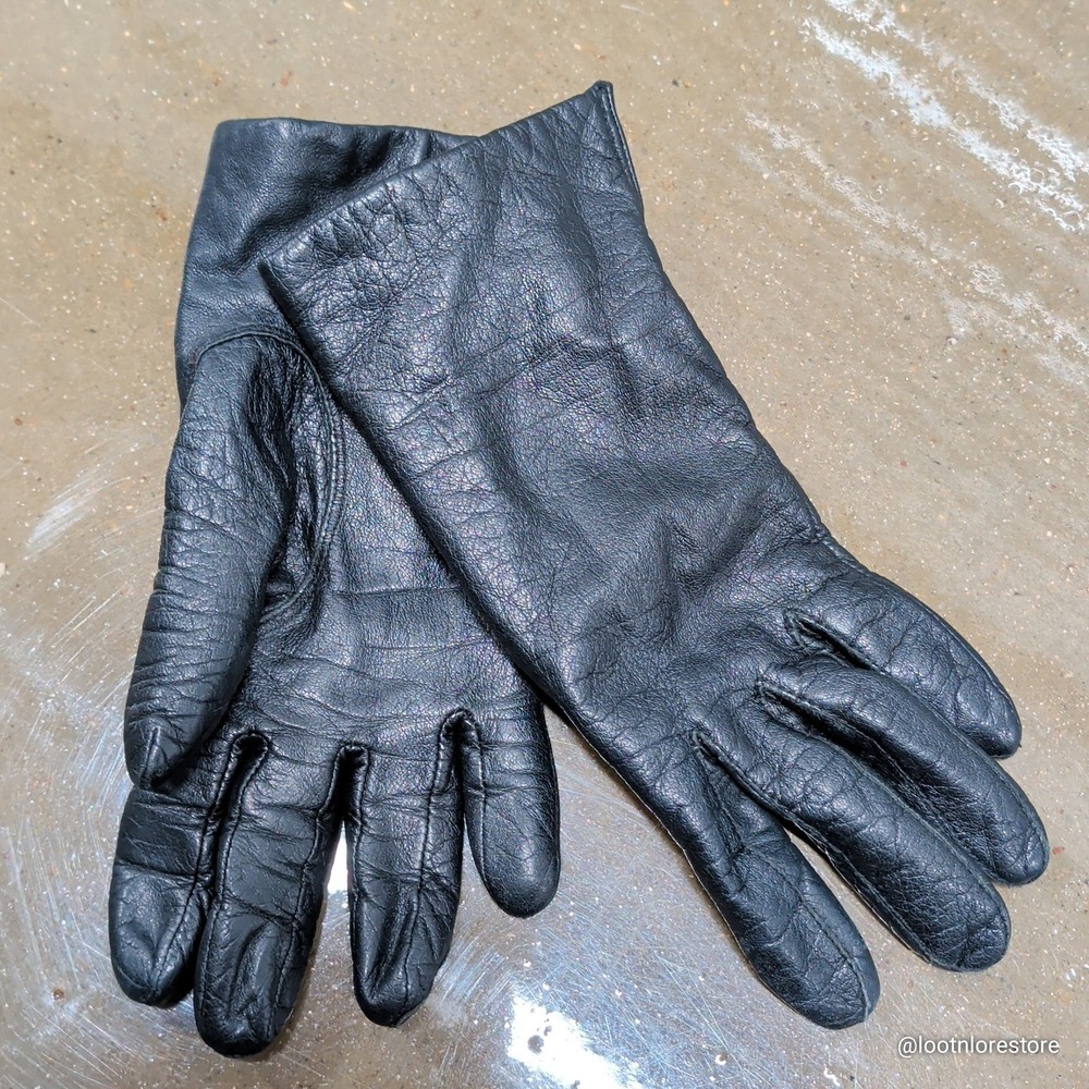 Fownes Vintage Black Genuine Leather Gloves 100% Cashmere Lining Size 7